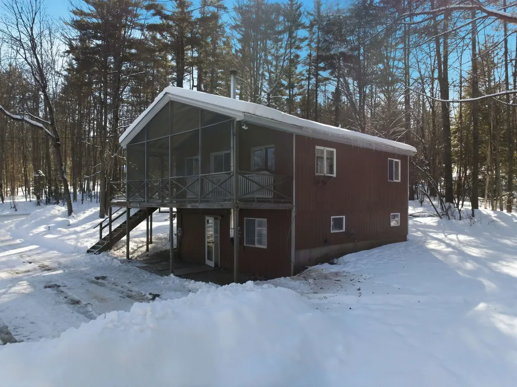 30 Deerfield Drive Haverhill NH 03785