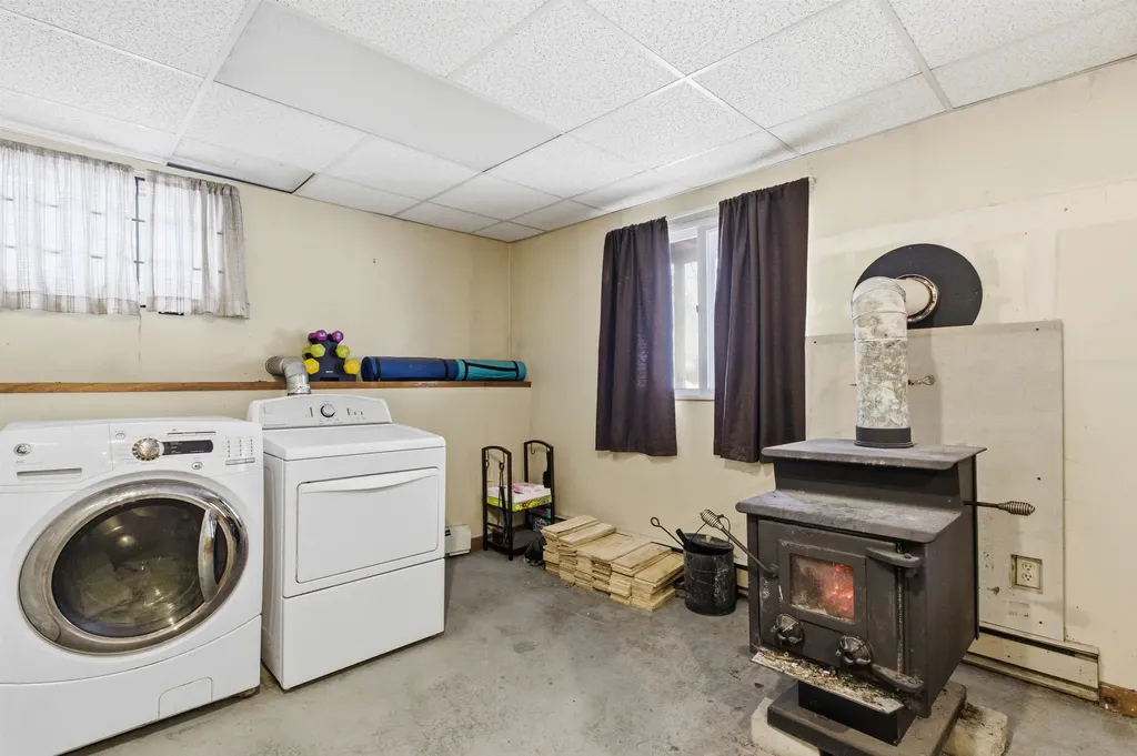 30 Deerfield Drive Haverhill NH 03785