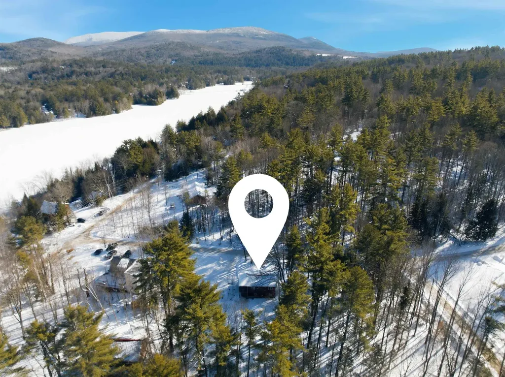 30 Deerfield Drive Haverhill NH 03785