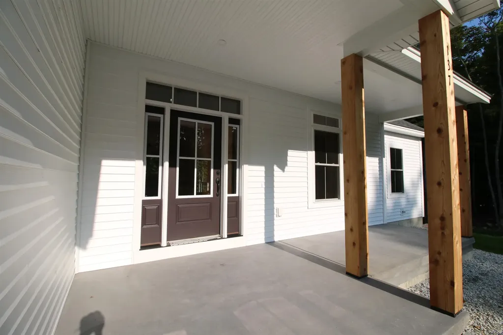 474 Blane Circle Pembroke NH 03275