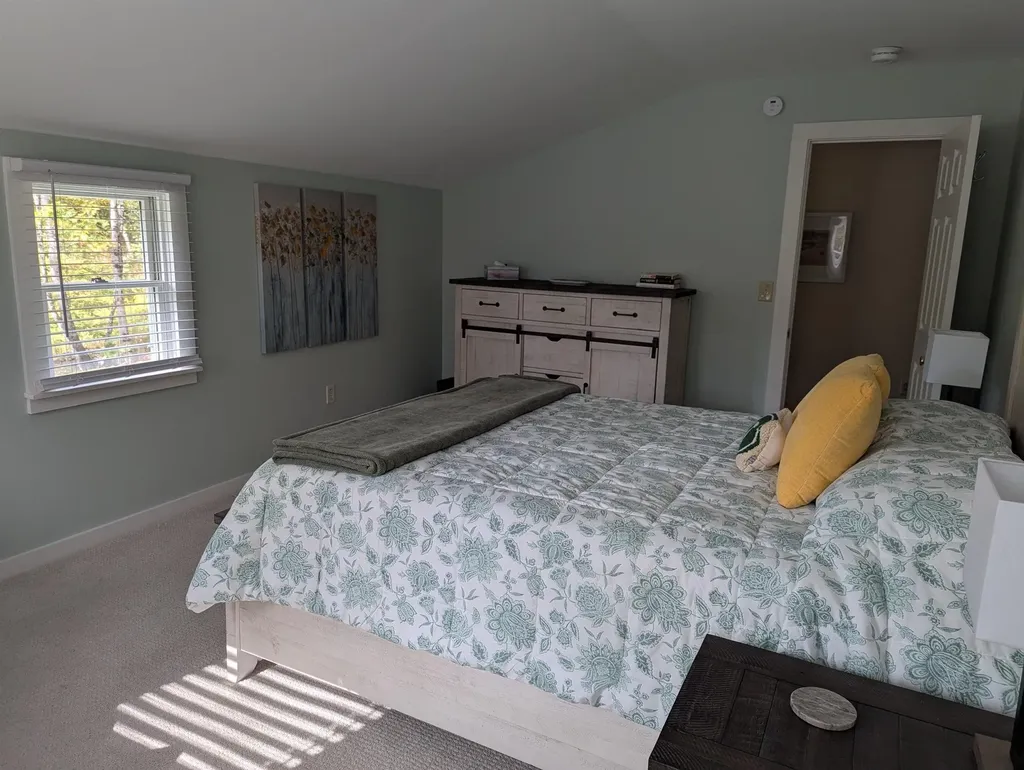 3996 Route 30 Jamaica VT 05343