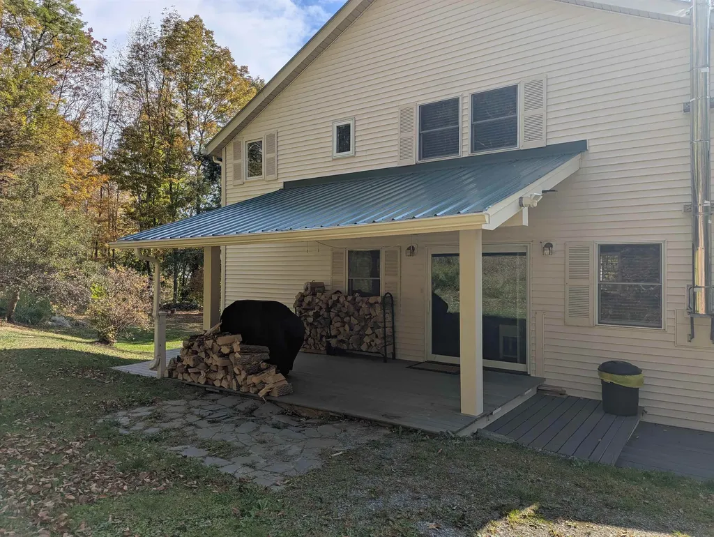 3996 Route 30 Jamaica VT 05343