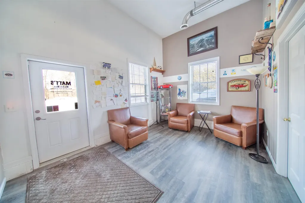 127 Route 15 Jericho VT 05465