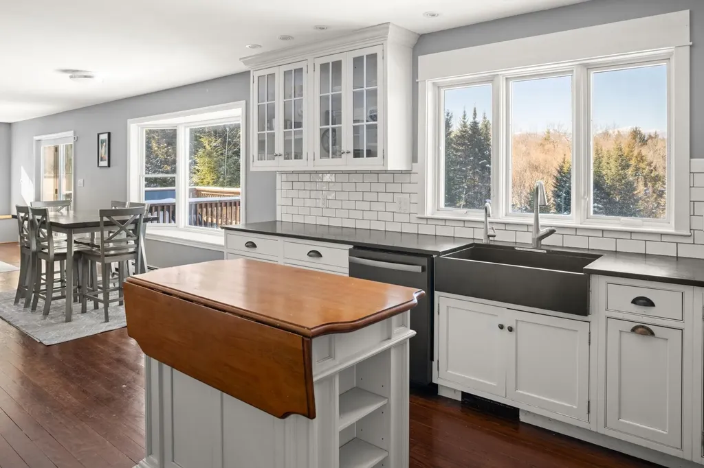 95 Winterbird Ridge Road Stowe VT 05672