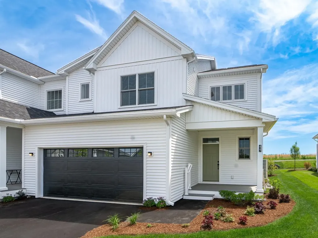 427 Old Farm Road South Burlington VT 05403