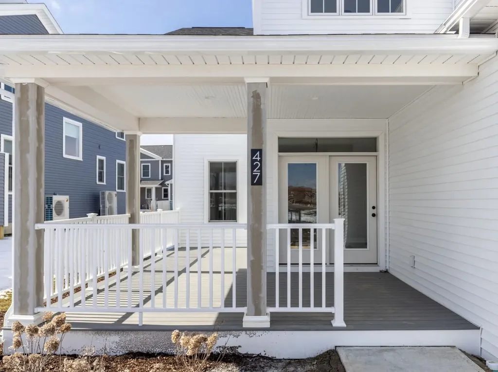 427 Old Farm Road South Burlington VT 05403