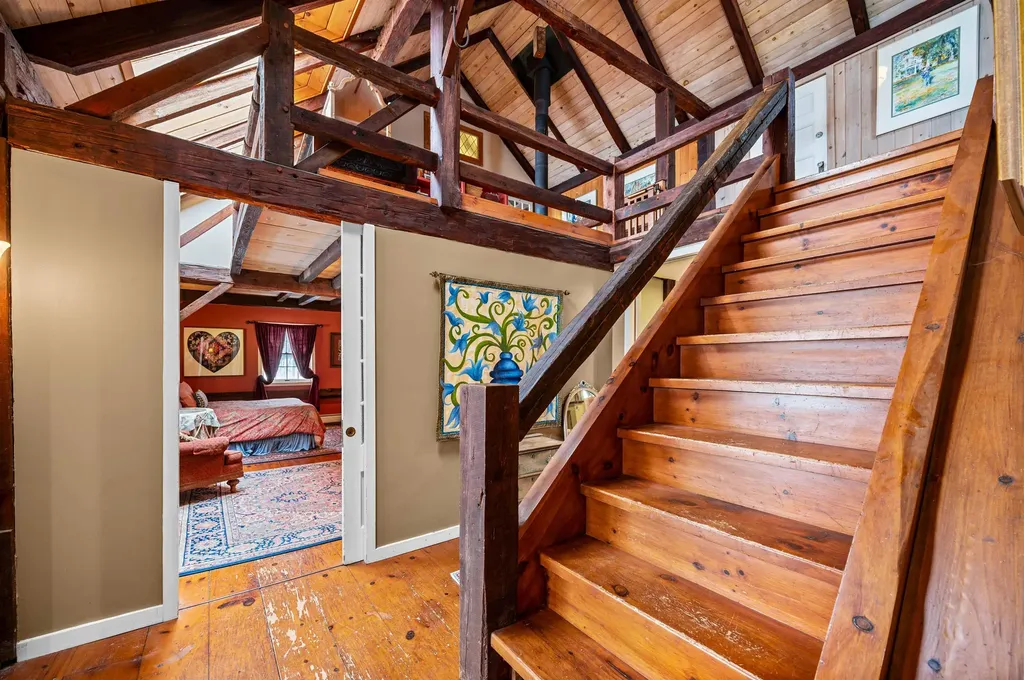 3059 Airport Road Warren VT 05674