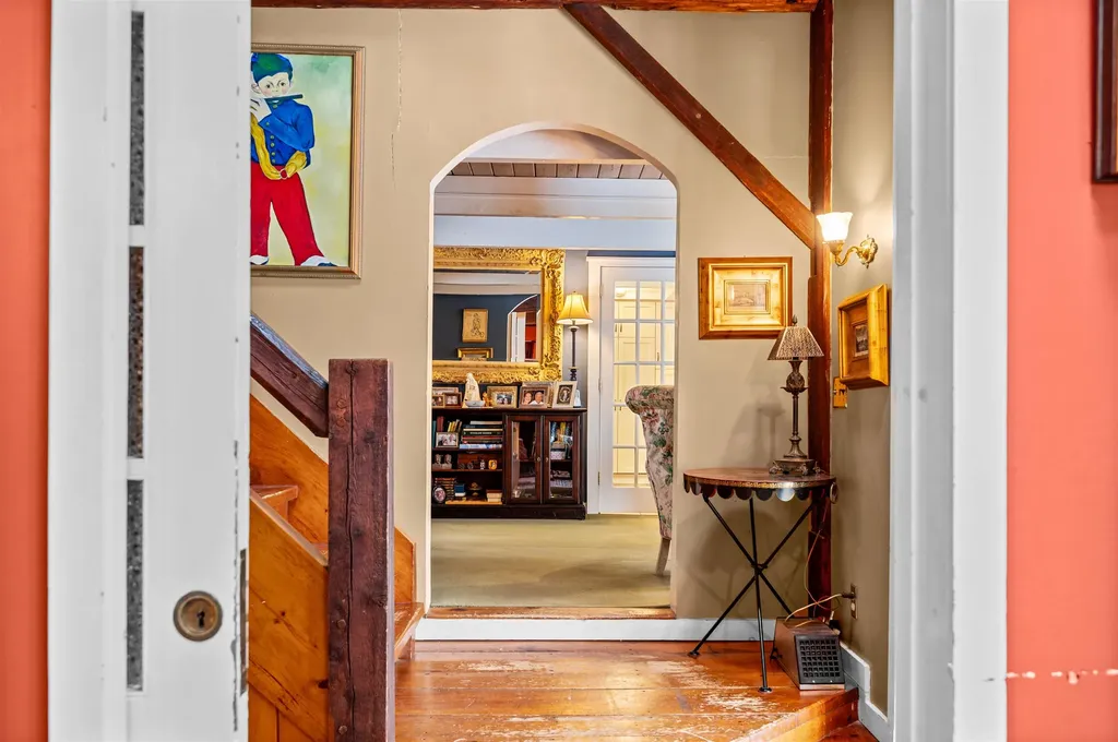 3059 Airport Road Warren VT 05674