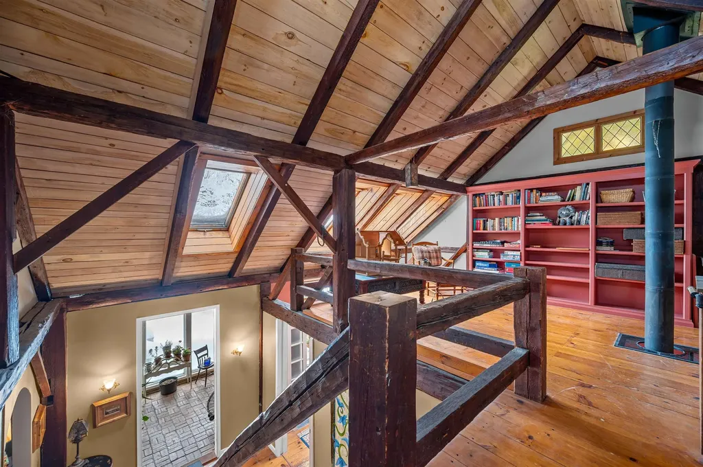 3059 Airport Road Warren VT 05674