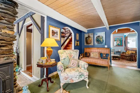 3059 Airport Road Warren VT 05674