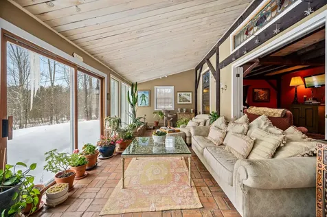 3059 Airport Road Warren VT 05674