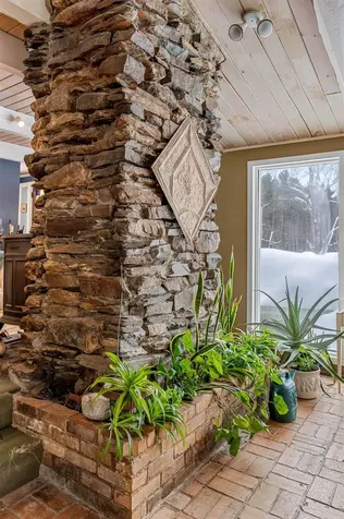 3059 Airport Road Warren VT 05674