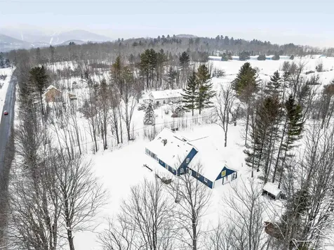3059 Airport Road Warren VT 05674