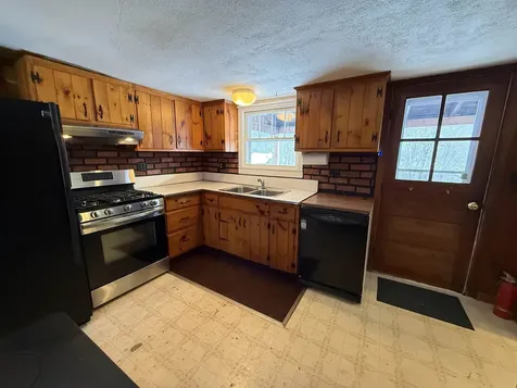 4991 Vt Route 313 Arlington VT 05250