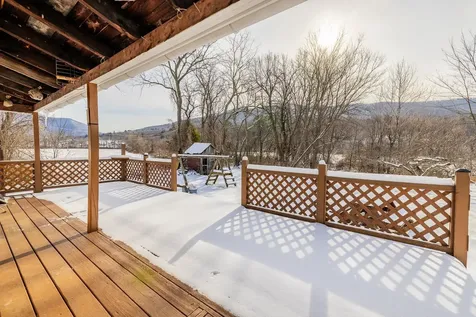 4991 Vt Route 313 Arlington VT 05250