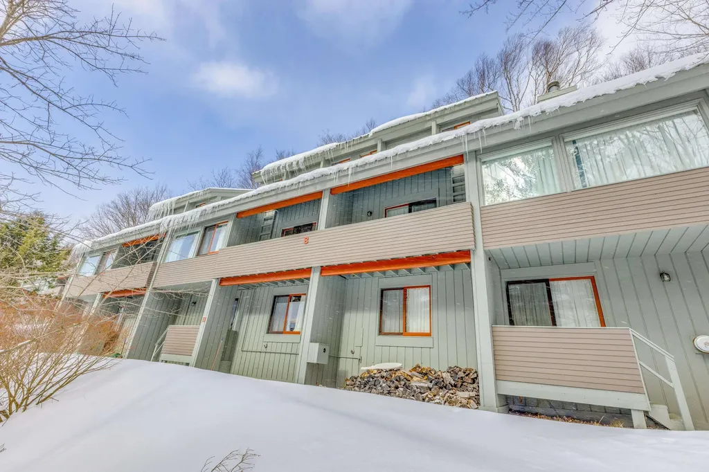 8 Granite Road Lincoln NH 03251