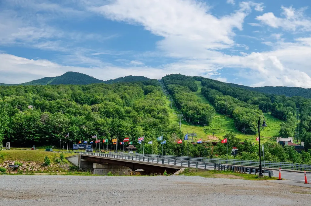 8 Granite Road Lincoln NH 03251