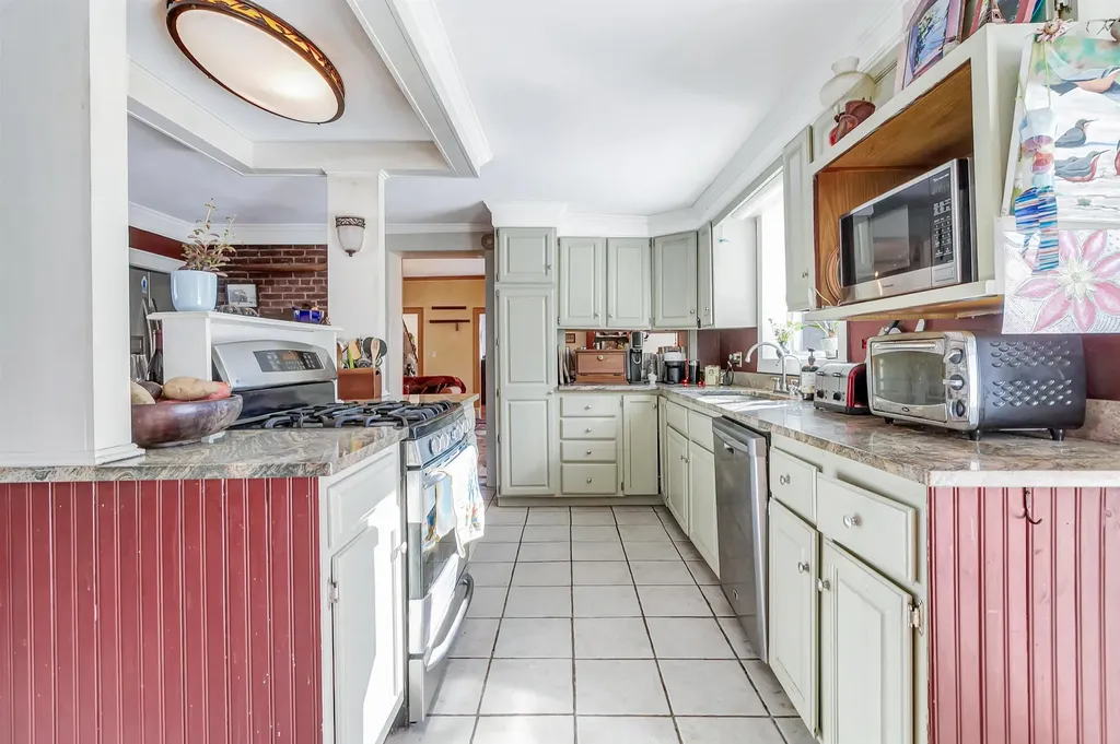 1607 Massey Road Springfield VT 05156