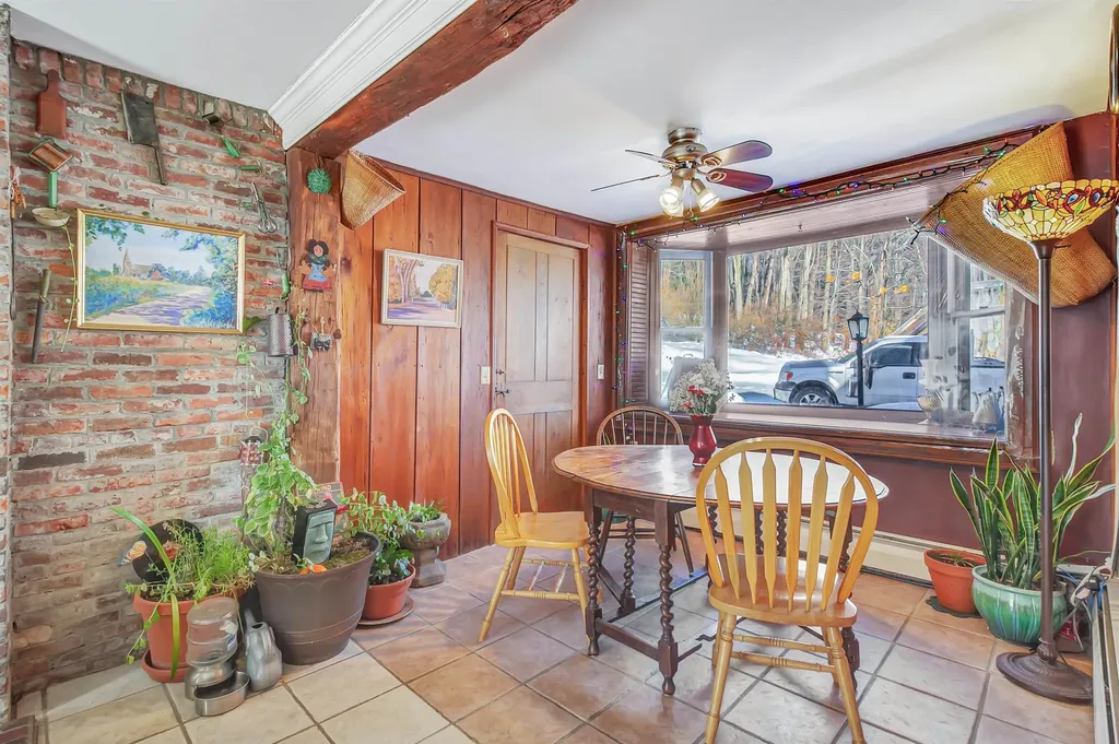 1607 Massey Road Springfield VT 05156