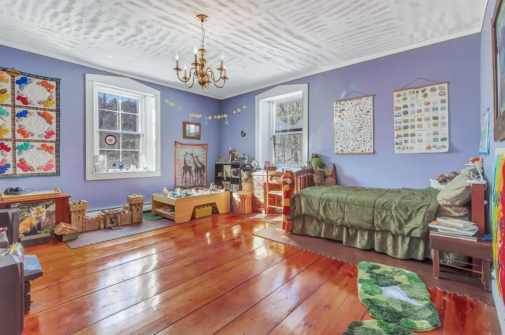 1607 Massey Road Springfield VT 05156