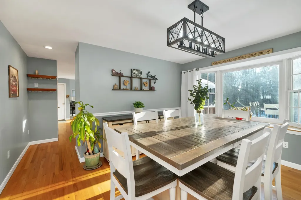 19 Alder Creek Lane Rochester NH 03868