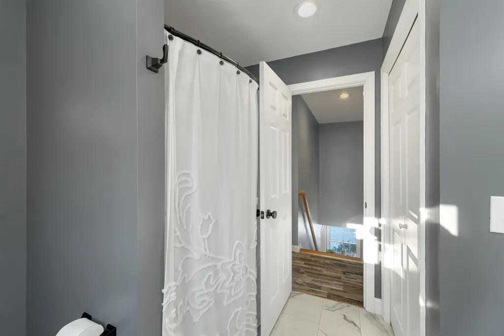 19 Alder Creek Lane Rochester NH 03868