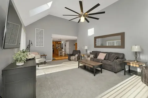 19 Alder Creek Lane Rochester NH 03868