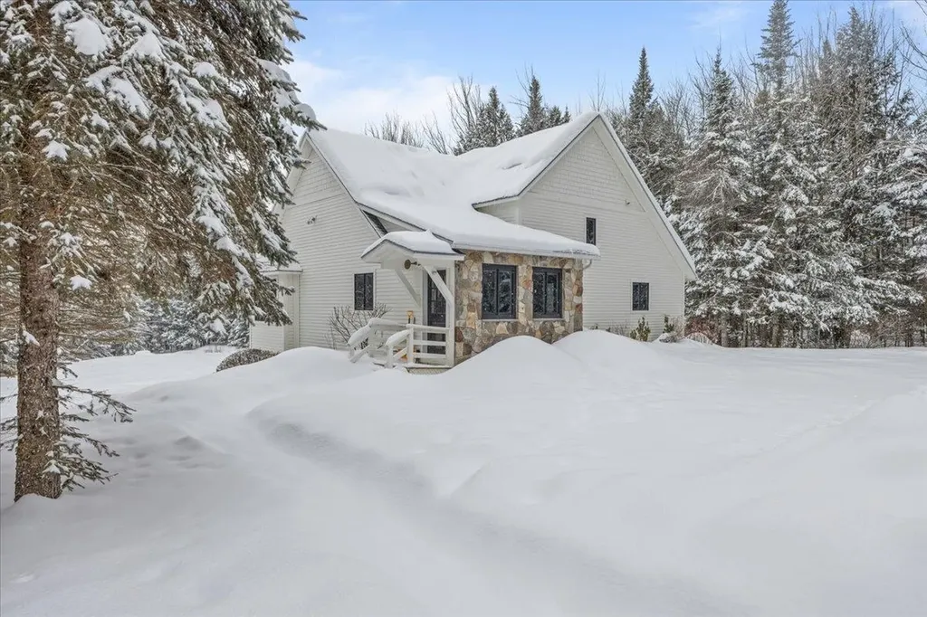 187 Lower Moulton Lane Stowe VT 05672