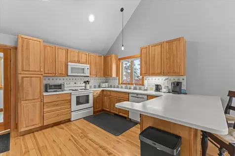 187 Lower Moulton Lane Stowe VT 05672