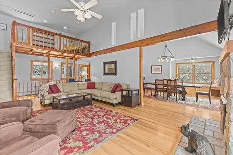 187 Lower Moulton Lane Stowe VT 05672