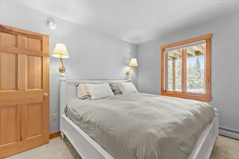 187 Lower Moulton Lane Stowe VT 05672