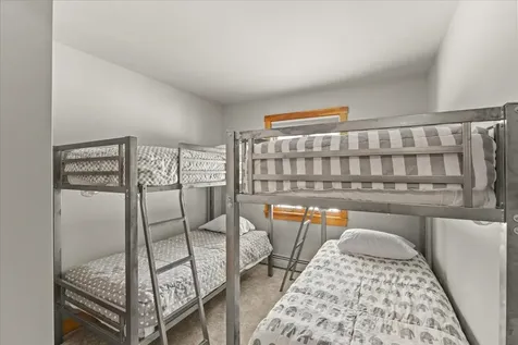 187 Lower Moulton Lane Stowe VT 05672