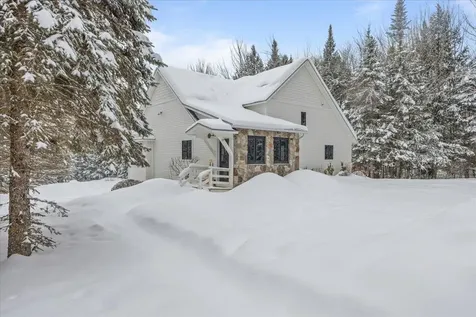 187 Lower Moulton Lane Stowe VT 05672
