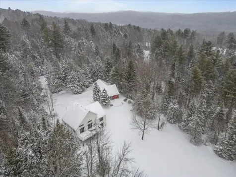 187 Lower Moulton Lane Stowe VT 05672