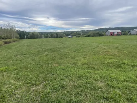 86 Dakin Road Ferrisburgh VT 05456