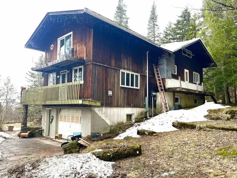 69 Park Street Westfield VT 05859