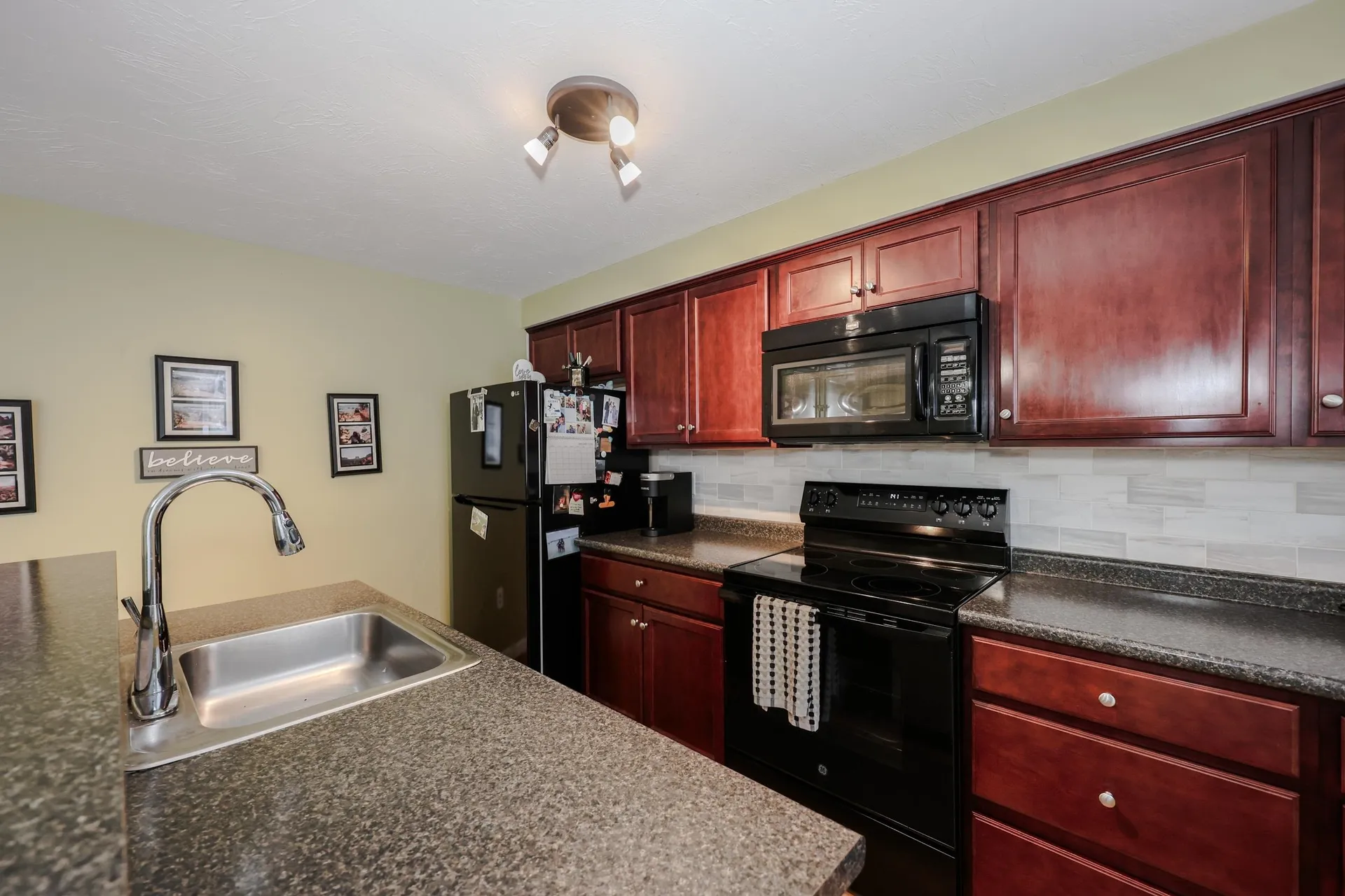 333 Circle Road Manchester NH 03103