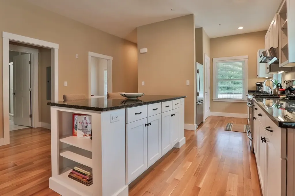 26 N Main Street Mont Vernon NH 03057