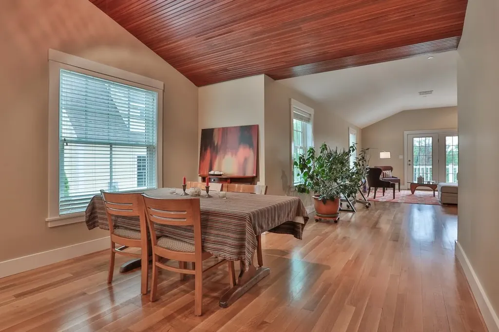 26 N Main Street Mont Vernon NH 03057