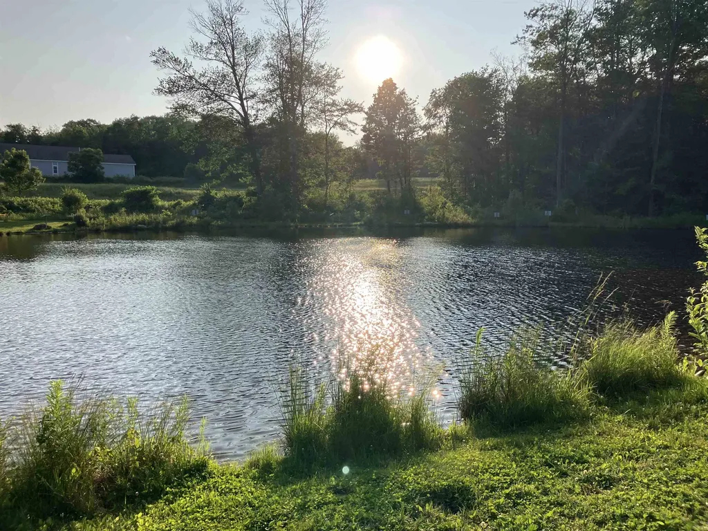 26 N Main Street Mont Vernon NH 03057