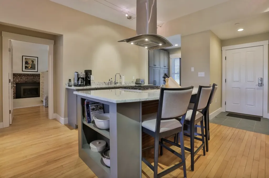 26 N Main Street Mont Vernon NH 03057