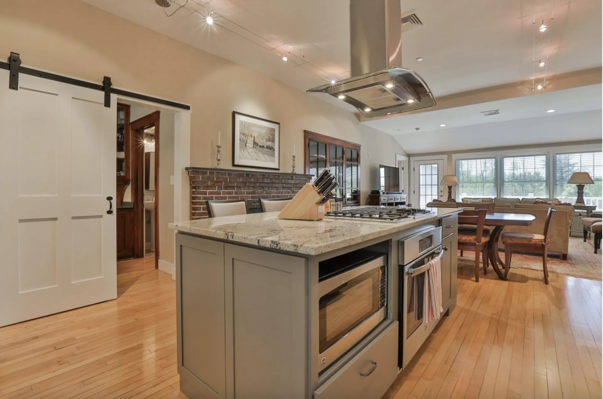 26 N Main Street Mont Vernon NH 03057