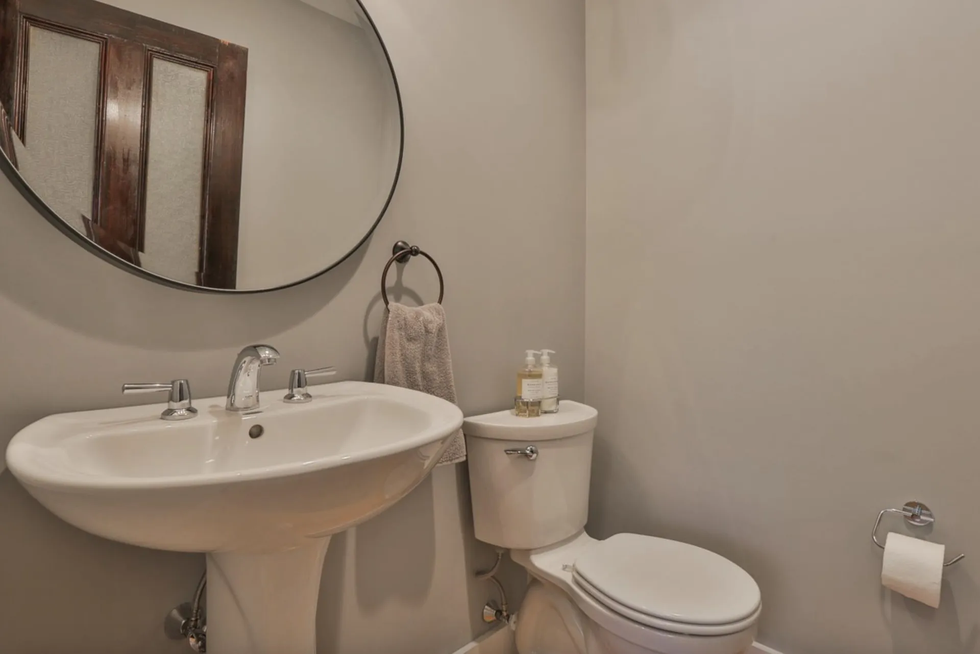 26 N Main Street Mont Vernon NH 03057