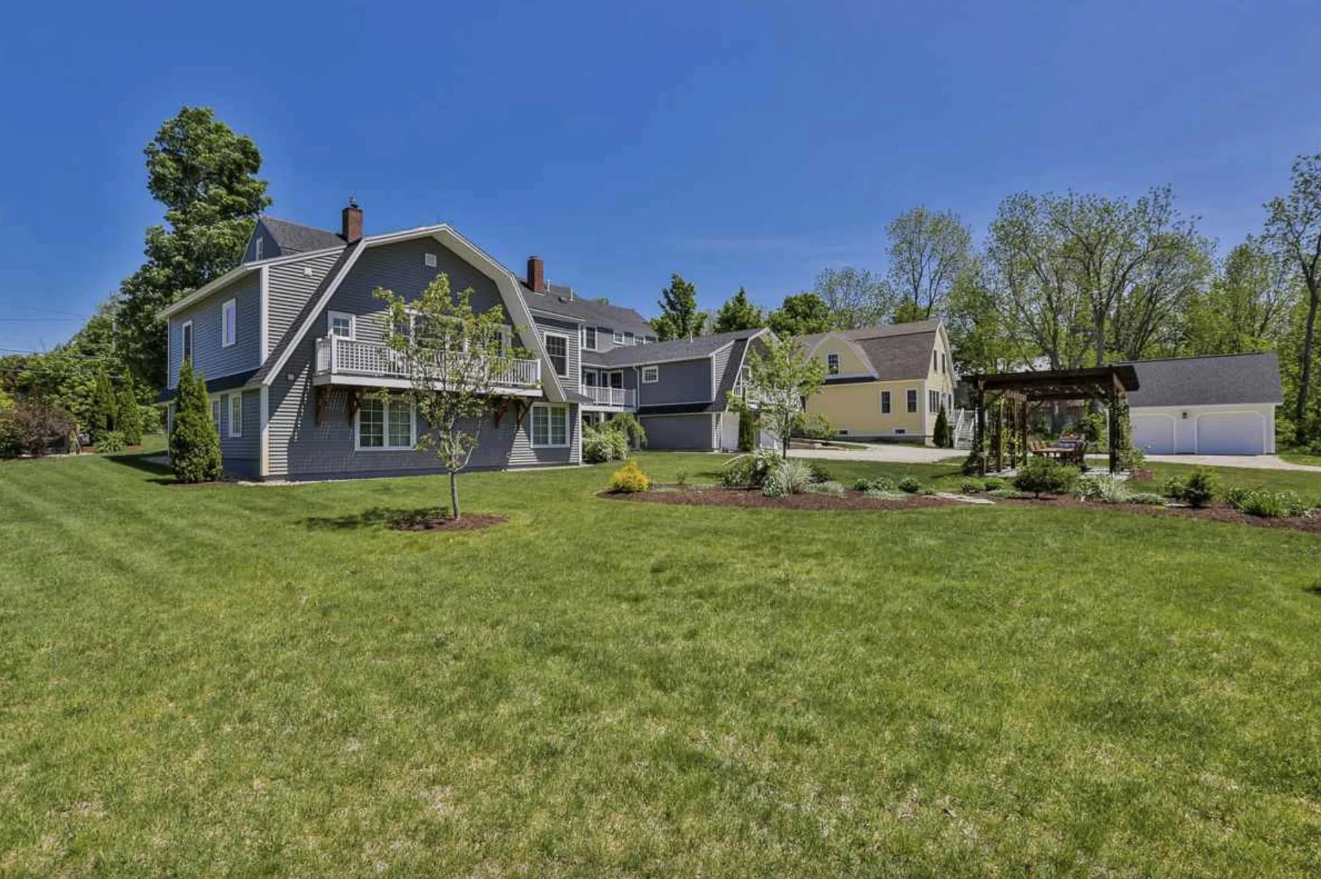 26 N Main Street Mont Vernon NH 03057