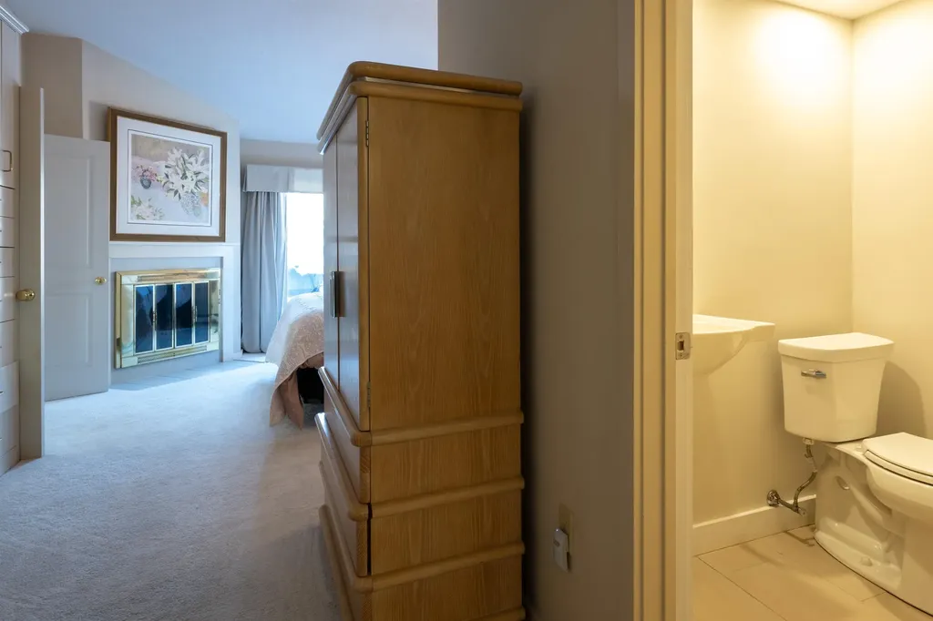 3755 Quechee Main Street Hartford VT 05059