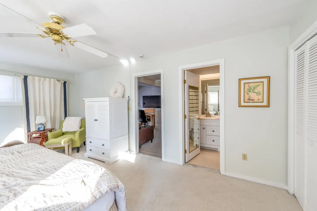 3755 Quechee Main Street Hartford VT 05059