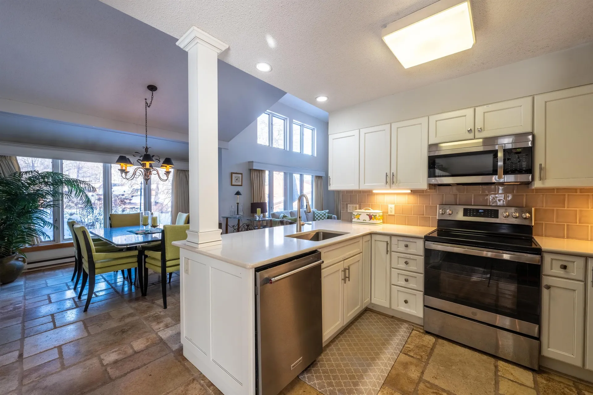 3755 Quechee Main Street Hartford VT 05059