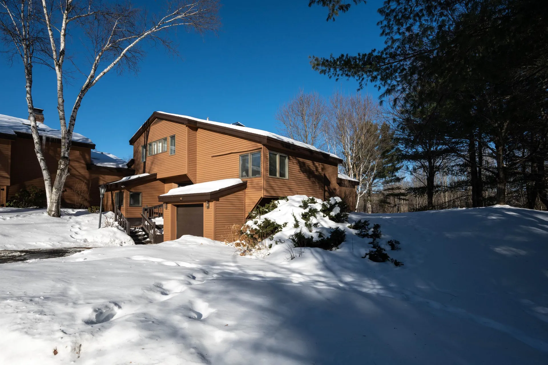 3755 Quechee Main Street Hartford VT 05059