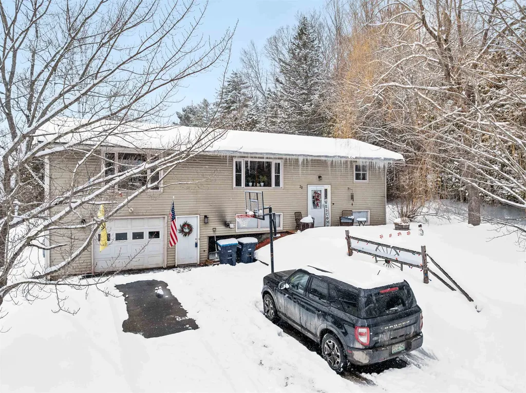 32 Granview Drive Barre Town VT 05641