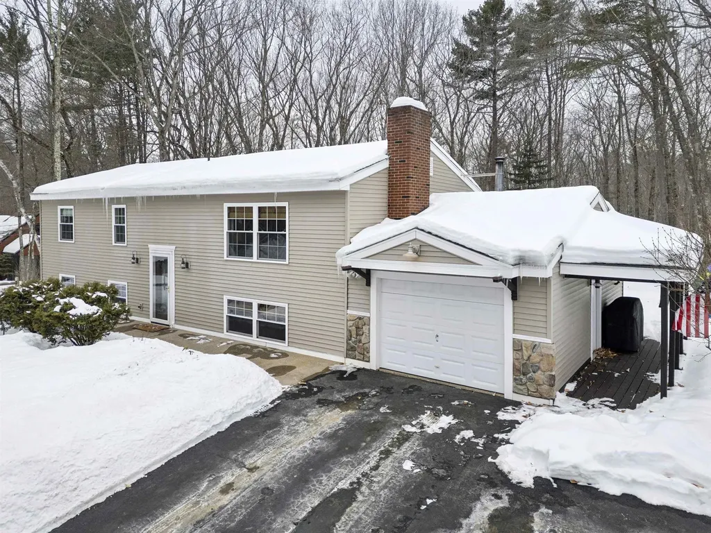 96 Woodvale Drive Laconia NH 03246